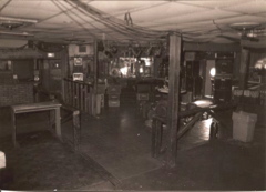 03empty_bar
