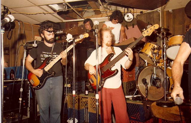 04basses