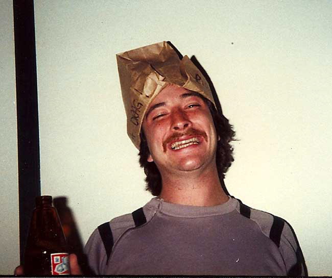 08baghead